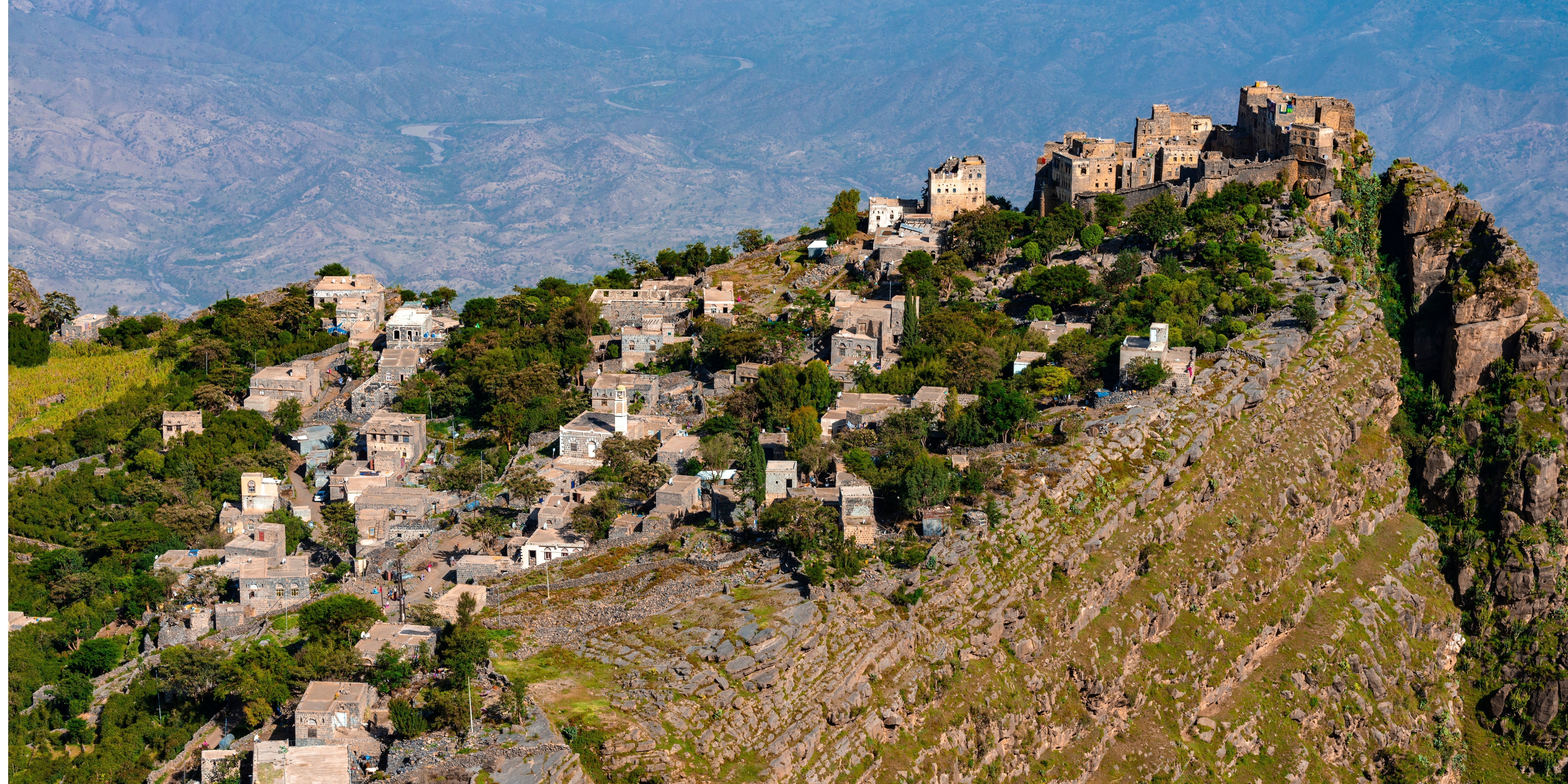 Altitude and Yemeni Coffee: Why Elevation Matters for Flavour Hamdan Coffee